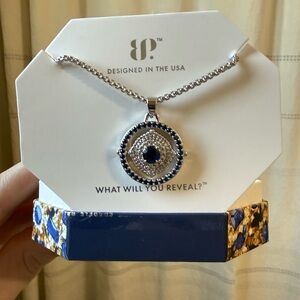 Elegant Silver and Blue Pendant Necklace